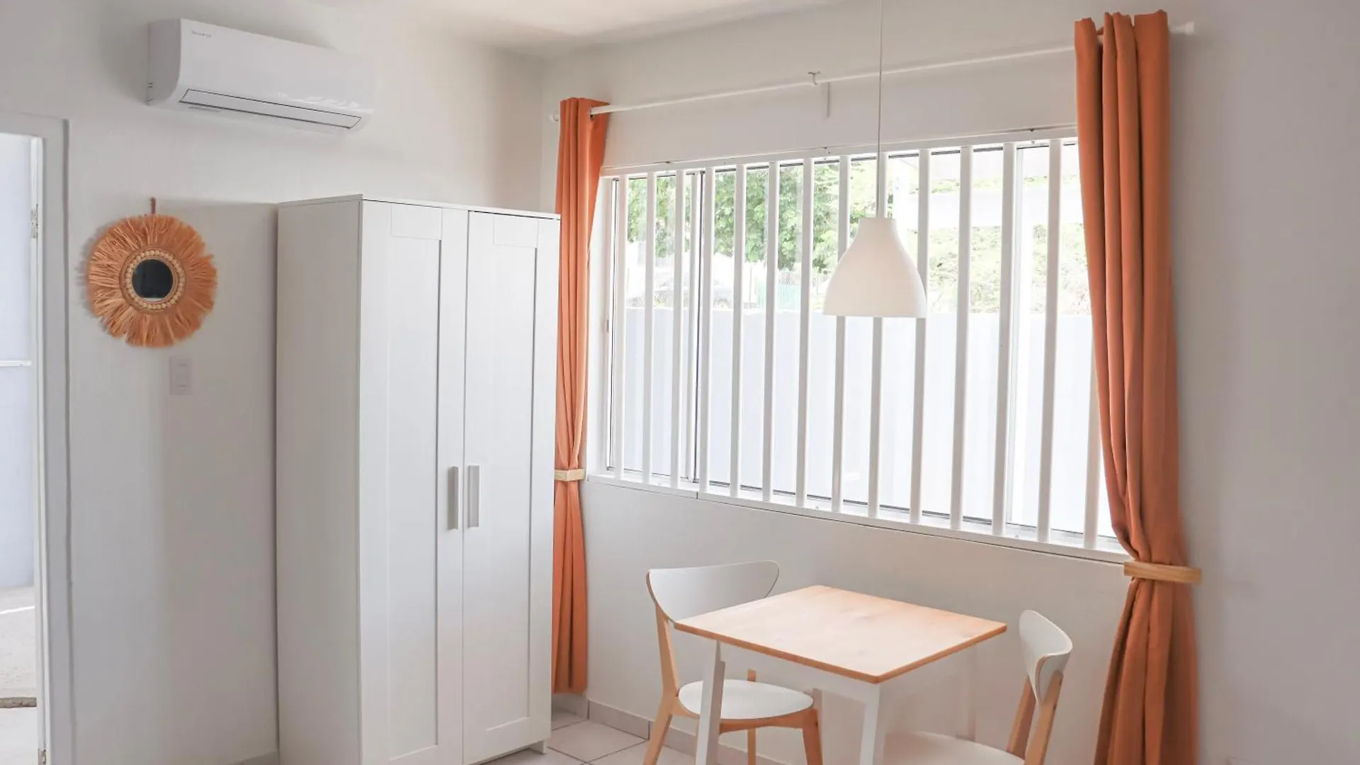 Apartment Cosy, Peaceful Studio In Complex Near Mambo Beach Curacao